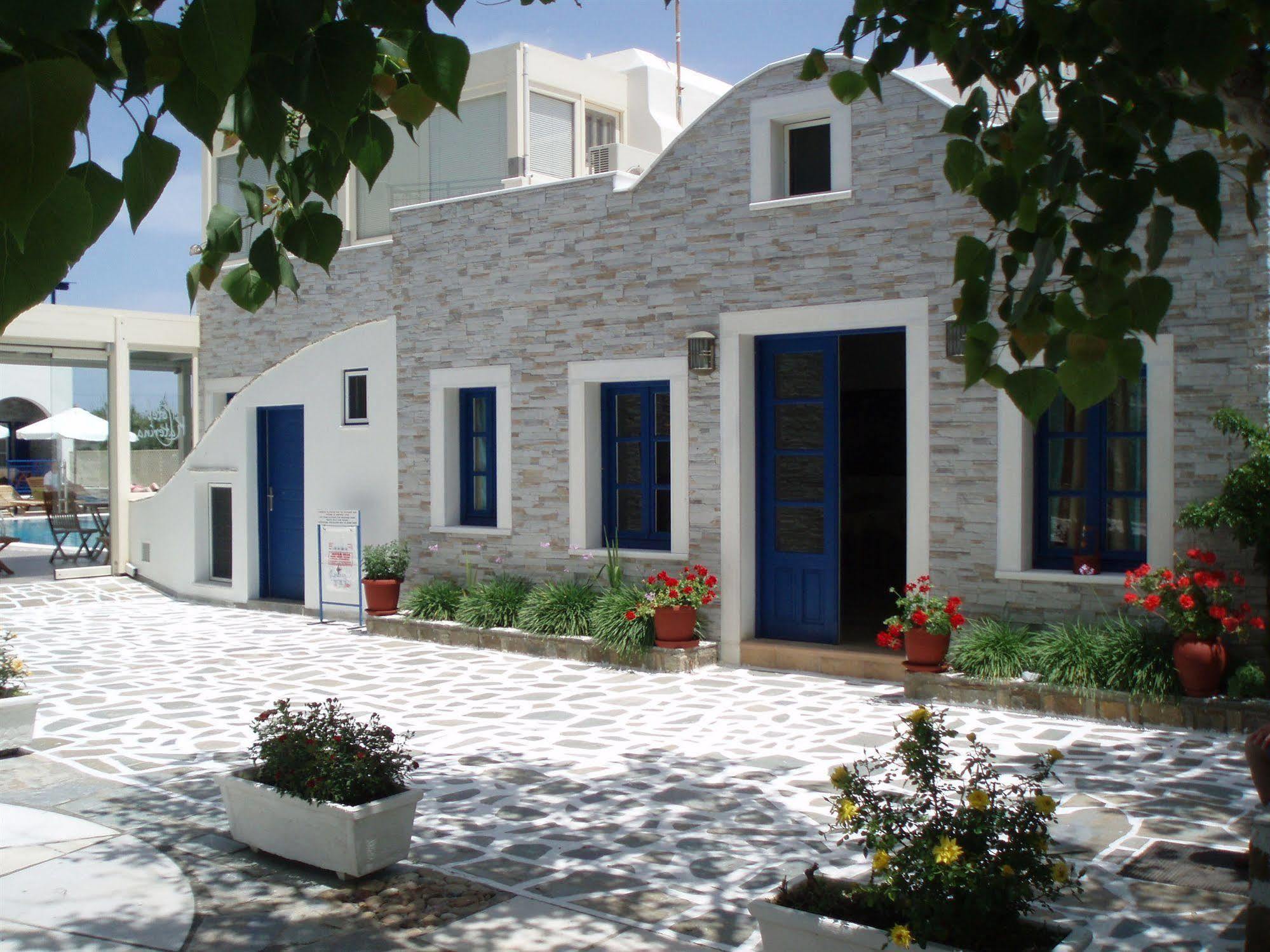 Katerina Hotel 아기오스프로코피오스 외부 사진